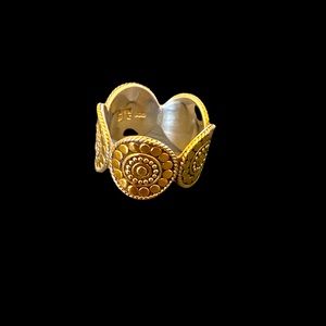 Anna Beck gold disc ring